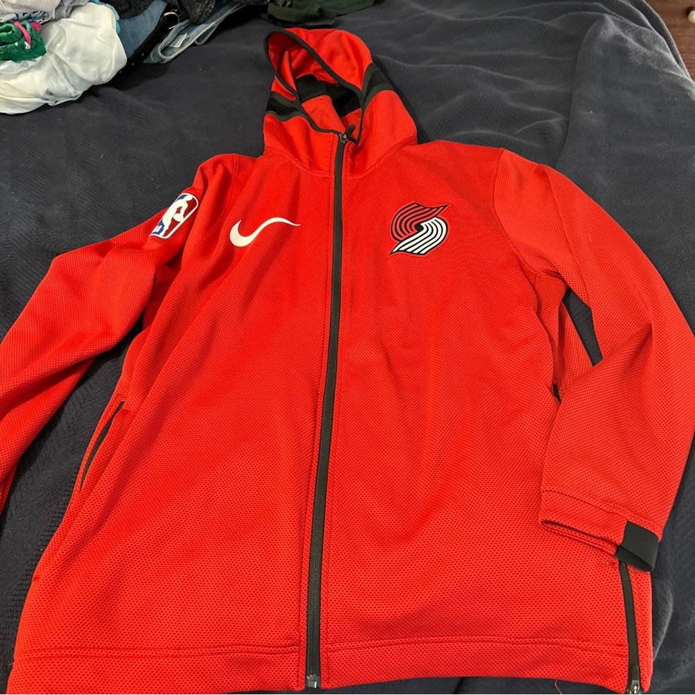Nike therma flex Portland trail blazers warm up hoodie. Size XL